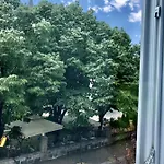 Bregovi 公寓