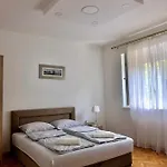 Bregovi *